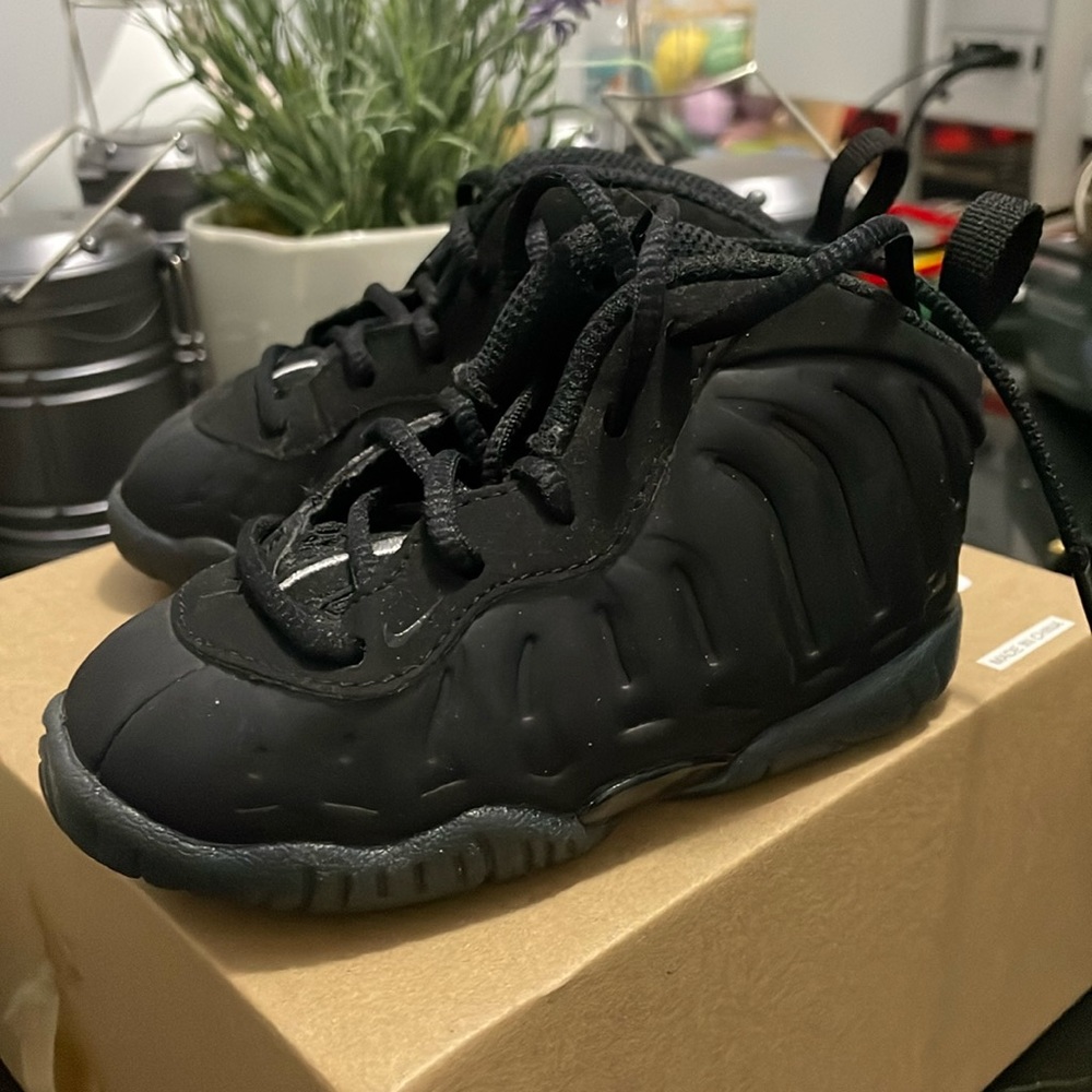 Brand new foamposites